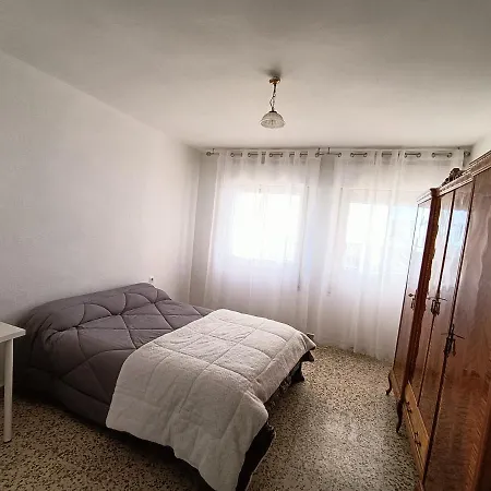 3 Con Aire Acondicionado Apartment